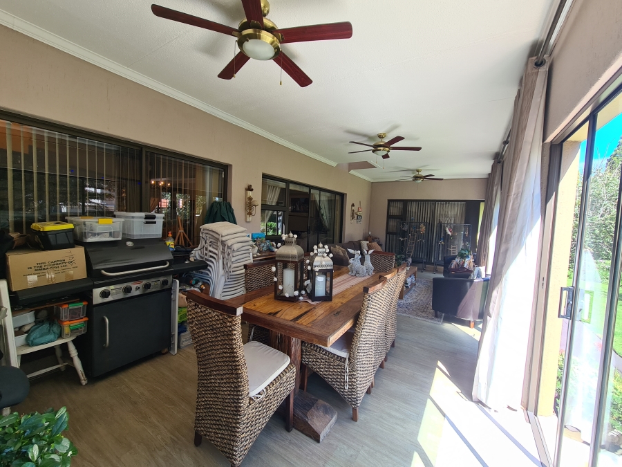 5 Bedroom Property for Sale in Maraldi Estate Free State